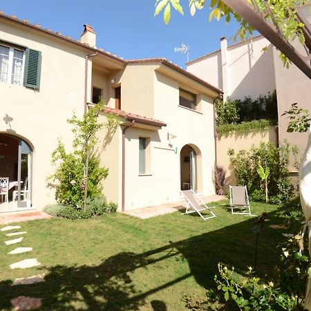 Al Colle Di Lari Villa Exteriör bild