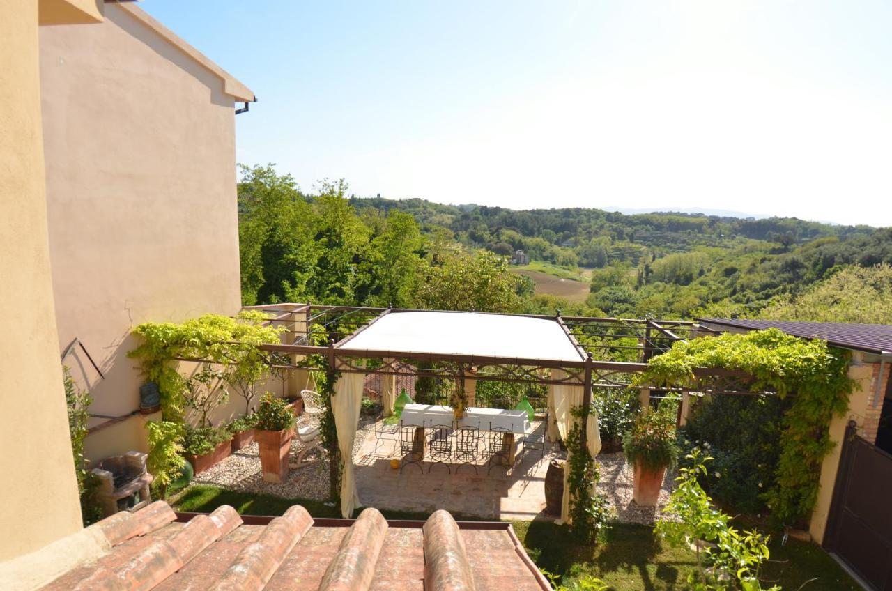 Al Colle Di Lari Villa Exteriör bild